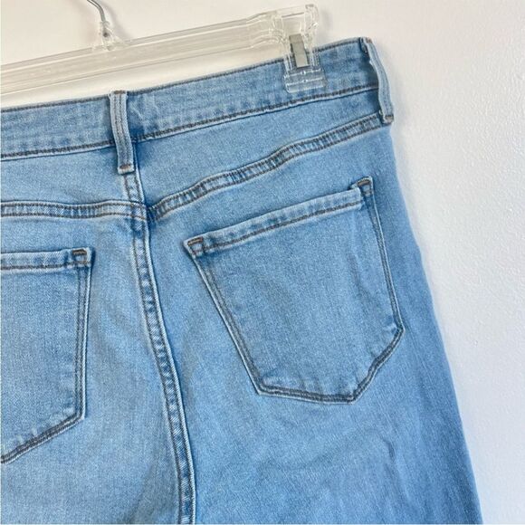 Old Navy High-Waisted Wow Rockstar Super-Skinny Jean - Size 8 Petite - Picture 8 of 12